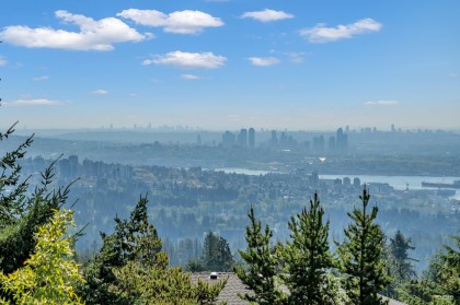 Photo 2 at 1118 Crestline Road, British Properties, West Vancouver