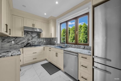 Photo 15 at 1118 Crestline Road, British Properties, West Vancouver