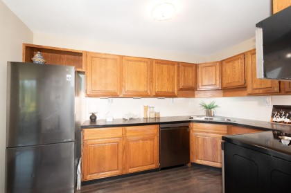 Photo 12 at 802 - 1412 Esquimalt Avenue, Ambleside, West Vancouver