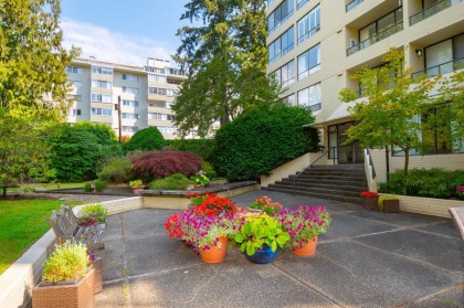 Photo 22 at 802 - 1412 Esquimalt Avenue, Ambleside, West Vancouver