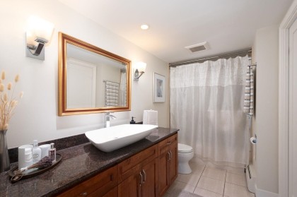 Photo 20 at 802 - 1412 Esquimalt Avenue, Ambleside, West Vancouver