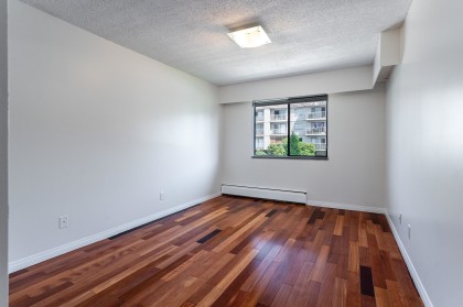 Photo 15 at 209 - 275 W 2nd Street, Lower Lonsdale, North Vancouver