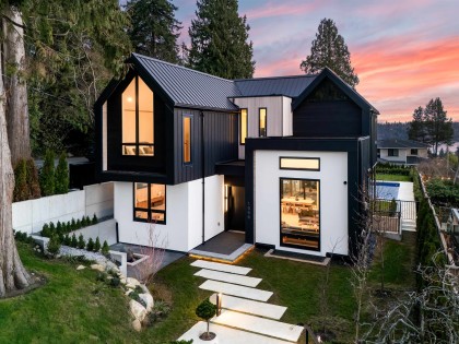 Photo 5 at 1066 Fulton Avenue, Sentinel Hill, West Vancouver