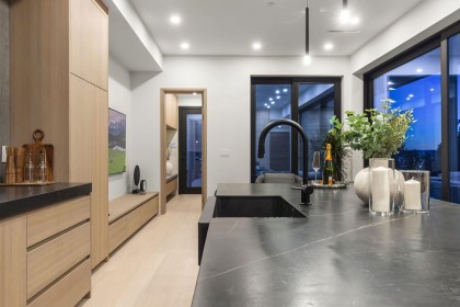 Photo 8 at 1066 Fulton Avenue, Sentinel Hill, West Vancouver