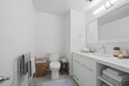 Photo 17 at 802 - 1745 Esquimalt Avenue, Ambleside, West Vancouver