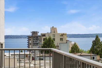 Photo 14 at 802 - 1745 Esquimalt Avenue, Ambleside, West Vancouver