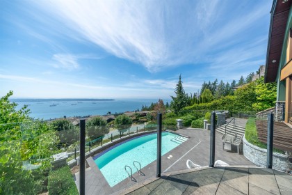 Photo 3 at 2766 Willoughby Road, Whitby Estates, West Vancouver