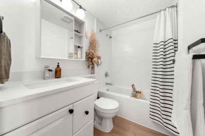 Photo 16 at 312 - 360 E 2nd Street, Lower Lonsdale, North Vancouver