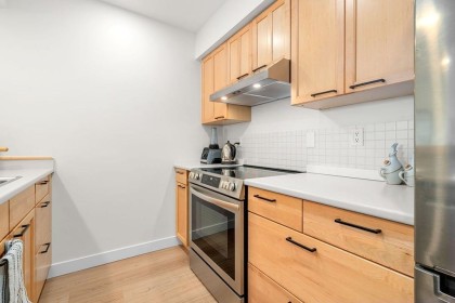 Photo 11 at 312 - 360 E 2nd Street, Lower Lonsdale, North Vancouver