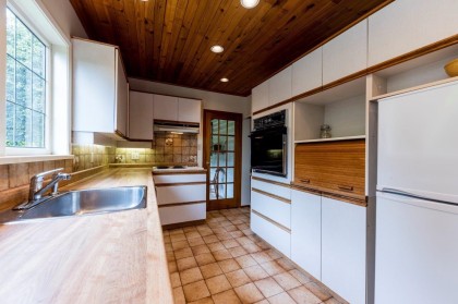 Photo 9 at 292 E St. James Road, Upper Lonsdale, North Vancouver