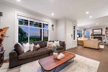 Photo 10 at 1075 Esplanade Avenue, Ambleside, West Vancouver