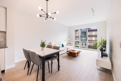 Photo 6 at 302 - 2651 Library Lane, Lynn Valley, North Vancouver