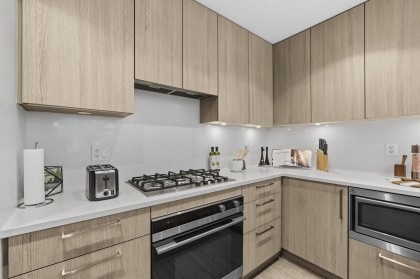 Photo 4 at 113 - 747 E 3rd Street, Queensbury, North Vancouver