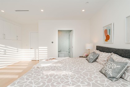 Photo 12 at 3321 W 37th Avenue, Dunbar, Vancouver West