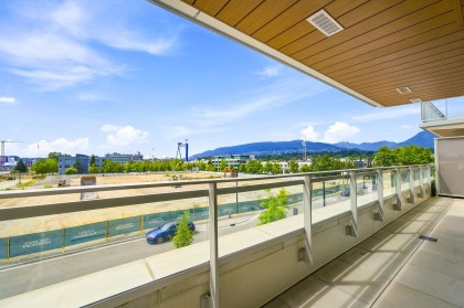 Photo 18 at 301 - 785 Harbour Way, Harbourside, North Vancouver