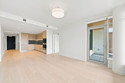 Photo 11 at 301 - 785 Harbour Way, Harbourside, North Vancouver