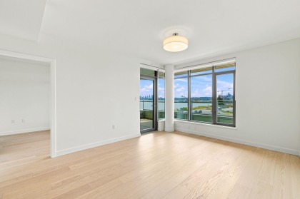 Photo 8 at 301 - 785 Harbour Way, Harbourside, North Vancouver