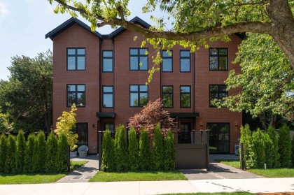 Photo 2 at 02 - 6507 Cypress Street, Kerrisdale, Vancouver West