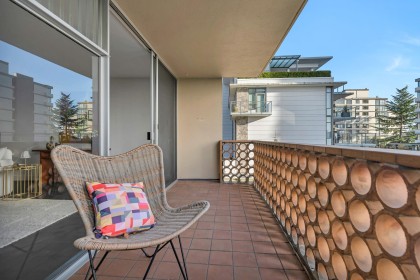 Photo 23 at 101 - 2135 Argyle Avenue, Dundarave, West Vancouver