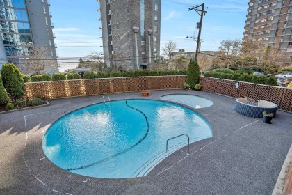 Photo 36 at 101 - 2135 Argyle Avenue, Dundarave, West Vancouver
