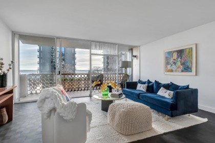 Photo 11 at 101 - 2135 Argyle Avenue, Dundarave, West Vancouver