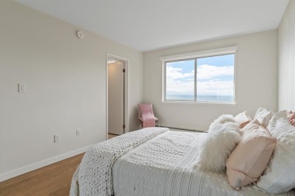 Photo 20 at 102 - 2246 Bellevue Avenue, Dundarave, West Vancouver