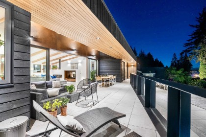 Photo 17 at 3823 Bayridge Avenue, Bayridge, West Vancouver