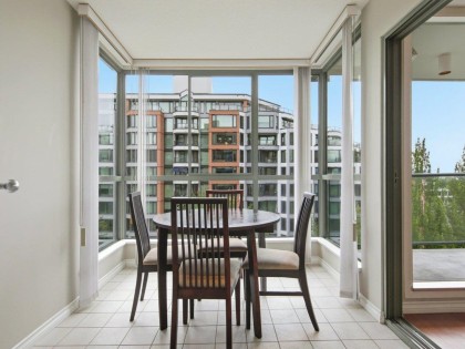 Photo 14 at 701 - 2288 Pine Street, Fairview VW, Vancouver West