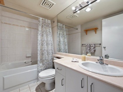 Photo 25 at 701 - 2288 Pine Street, Fairview VW, Vancouver West