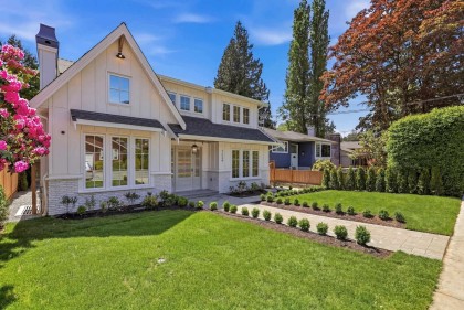 Photo 2 at 1249 Frederick Road, Lynn Valley, North Vancouver