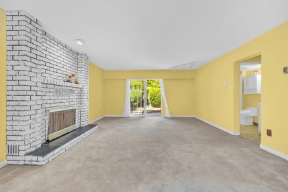 Photo 15 at 137 W Woodstock Avenue, Cambie, Vancouver West