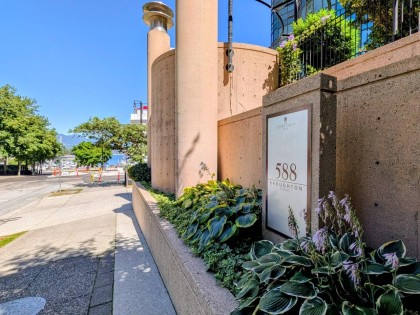 Photo 6 at 202 - 588 Broughton Street, Coal Harbour, Vancouver West