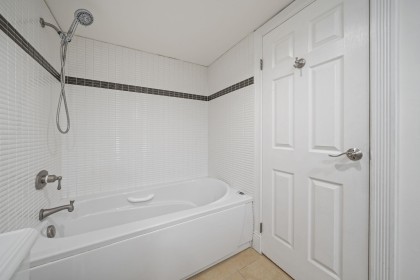 Photo 20 at 205 - 1600 Howe Street, Yaletown, Vancouver West
