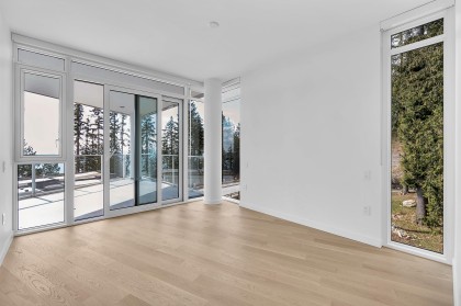 Photo 10 at 403 - 3963 Uplands Way, Cypress Park Estates, West Vancouver