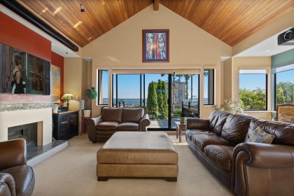 Photo 6 at 2379 Marine Drive, Dundarave, West Vancouver