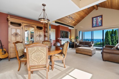 Photo 8 at 2379 Marine Drive, Dundarave, West Vancouver