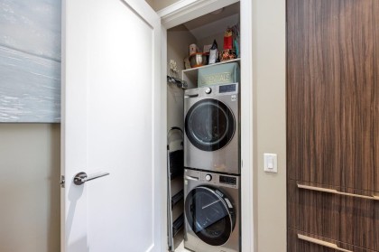 Photo 19 at 208 - 1616 Columbia Street, False Creek, Vancouver West