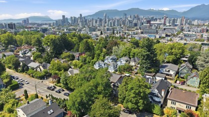 Photo 7 at 57 W 12th Avenue, Mount Pleasant VW, Vancouver West