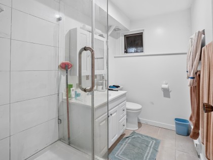 Photo 26 at 3570 Lonsdale Avenue, Upper Lonsdale, North Vancouver