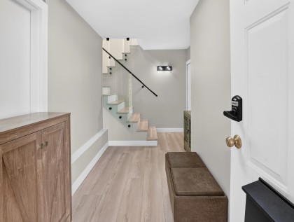 Photo 3 at 3570 Lonsdale Avenue, Upper Lonsdale, North Vancouver