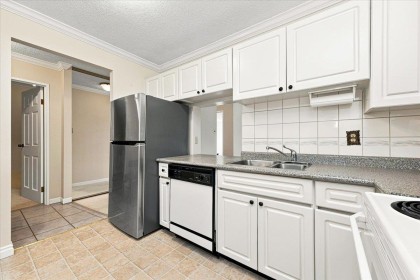 Photo 7 at 1905 - 2024 Fullerton Avenue, Pemberton NV, North Vancouver