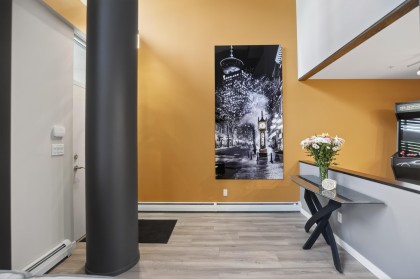 Photo 10 at 112 W 1st Avenue, False Creek, Vancouver West