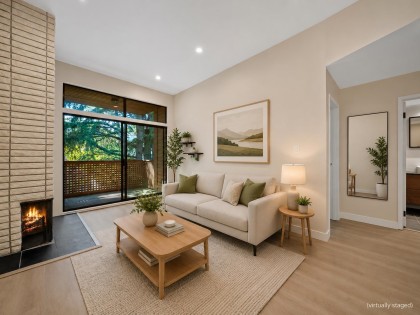 Photo 2 at 402 - 2211 W 2nd Avenue, Kitsilano, Vancouver West
