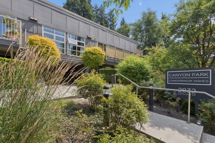 Photo 1 at 204 - 2832 Capilano Road, Capilano NV, North Vancouver
