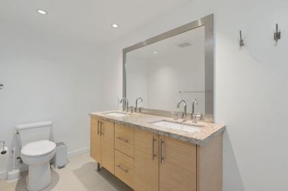 Photo 24 at 204 - 2832 Capilano Road, Capilano NV, North Vancouver