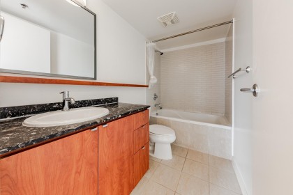Photo 17 at 906 - 822 Seymour Street, Downtown VW, Vancouver West