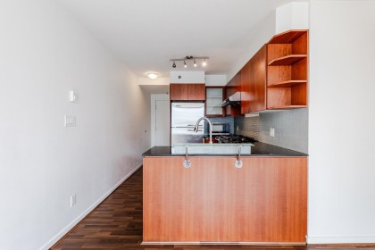 Photo 9 at 906 - 822 Seymour Street, Downtown VW, Vancouver West