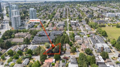 Photo 2 at 7957 Columbia Street, Marpole, Vancouver West