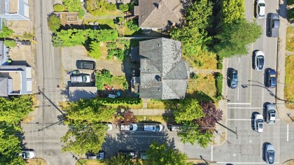 Photo 2 at 93 W 12th Avenue, Mount Pleasant VW, Vancouver West