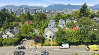 Photo 5 at 93 W 12th Avenue, Mount Pleasant VW, Vancouver West